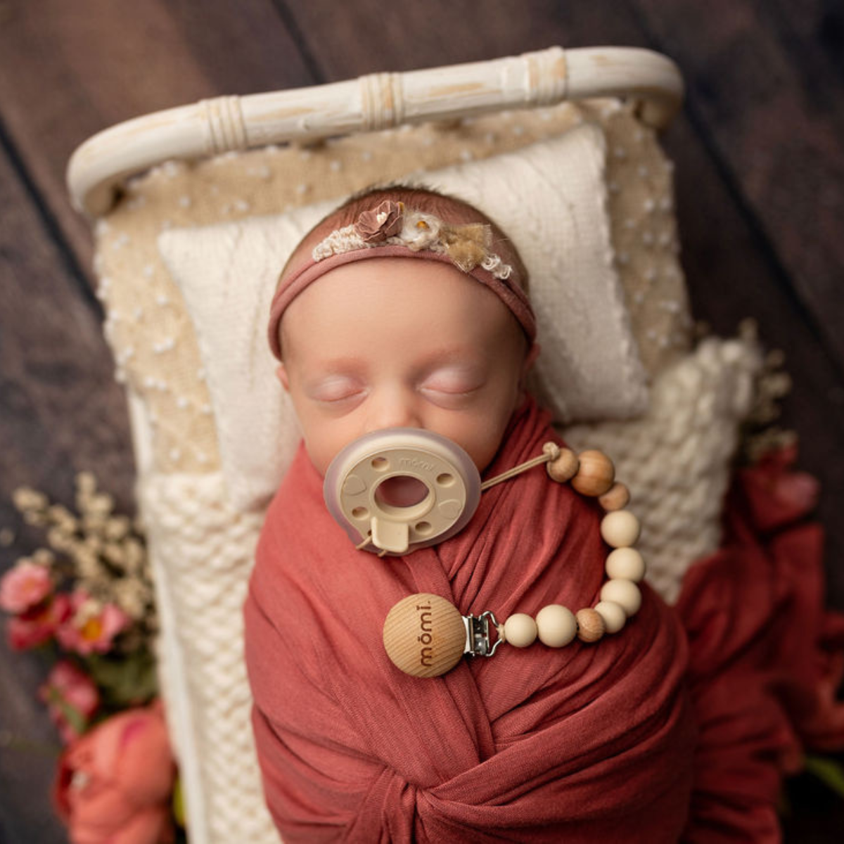 mōmi babypace pacifier gift set - barley